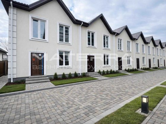 Продаж таунхауса 104 м² з газом 4 кімнати є-Оселя є-Відновлення Святопетрівське