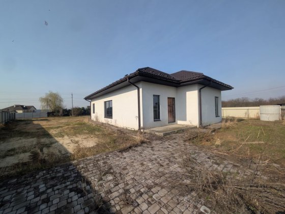 Продам готовий будинок 113м2 на 6 сотках землі ! 10 хв до Ірпеня !