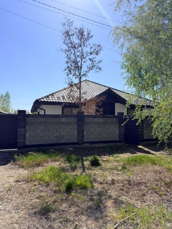 Готовий будинок у Ворзелі! Продаж від власника! Велика ділянка, затишок, поруч ліс! - фото 1