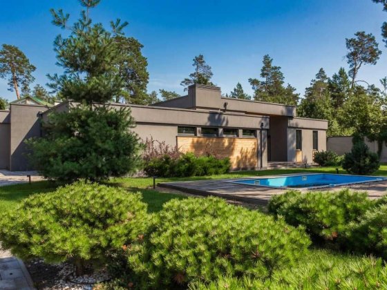 Новий будинок 250 м² з басейном у Козині | 1 300 000 $ | Закрита територія 20 соток Козин