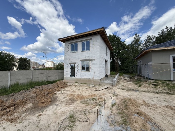 Ворзель будинок з газом 2 поверхи 88 квадратів 3 сотки землі, від забудовника. - фото 1