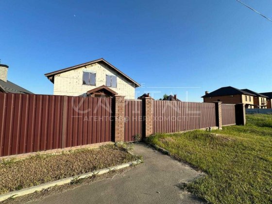 Продаж / Будинок / вул. Віктора Швеця, Гатне 8 СОТОК Гатне