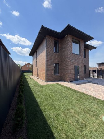 Продаж будинку Гатне 178 м² 7.5 соток цегла газ тепла підлога під чистове 10 хв Київ метро Теремки - фото 1