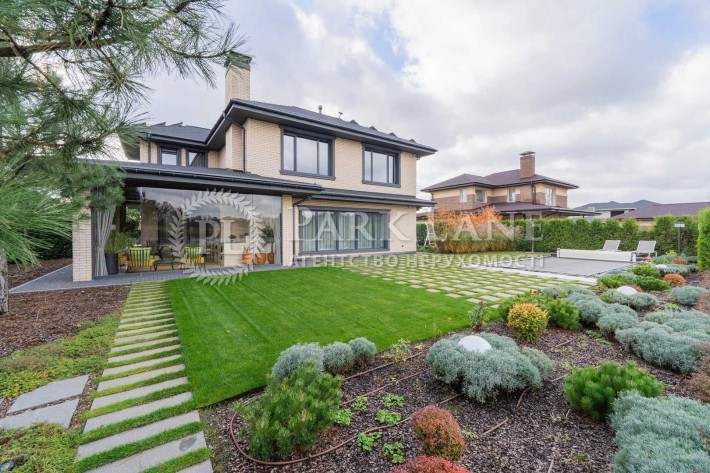 Будинок з ремонтом 260м2 18сот Ходосівка КМ Вітаград вул. Берегова - фото 1