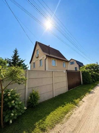 Продам чудовий будинок СТ Вишеньки.Альтанка,газон,підвал,сад - фото 1