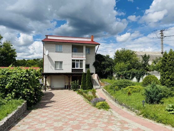 Ходосіівка  Будинок  220 кв.м. Ходосівка