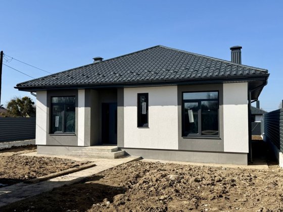 Одноповерховий будинок 100 кв.м з газом, с.Білогородка Білогородка