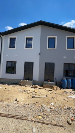 Продаж від забудовника готового таунхауса 46м² +двір 20м² та паркомісце. Білогородка, передмістя Киє - фото 1