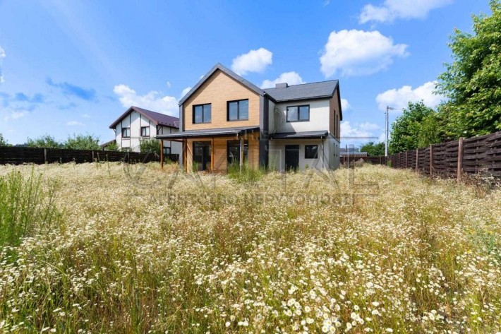 Продаж / Будинок / 220 м2 / Вишеньки / КМ Вишневий Хуторок / вул. Щаслива - фото 1