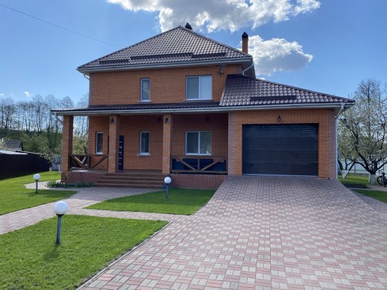 Жилий будинок поруч з лісом. с.Вишеньки Вишеньки