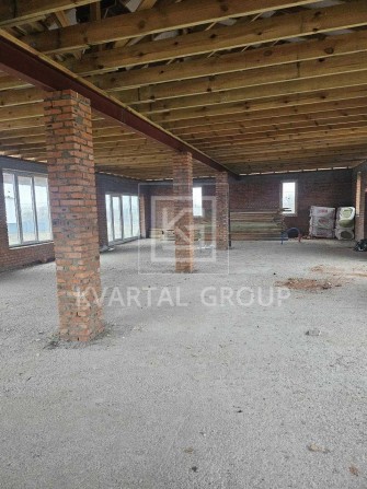 Цегляний будинок 190 м² з терасою та вільним плануванням у Білогородці - фото 1