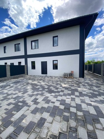 Дуплекс у Білогородці, 125м2, ділянка 3 сотки, з ГАЗом, 2 паркомісце під авто - фото 1
