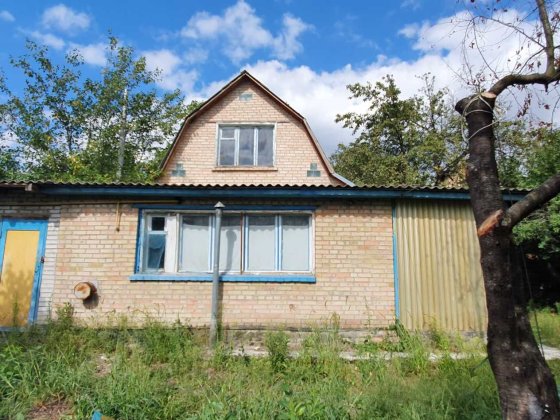 Дом будинок с Вишеньки  73м2,  16сот, поруч з центром, Бориспільський рн 53000 у.о. Вишенки