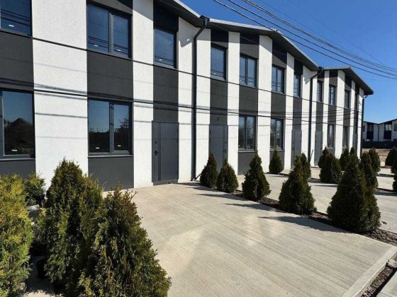 Таунхаус 40 м² з двориком 11 м². Білогородка. Укриття поруч Від забудовника. Без комісії. Закритий Ж Белогородка