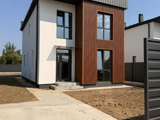 Сучасний будинок 120 кв.м з газом, с.Білогородка Білогородка