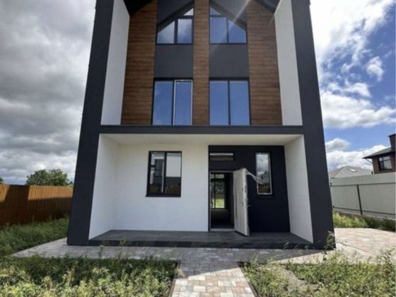 Продам супер будинок в Білогородці. Від Києва 8 кілометрів.