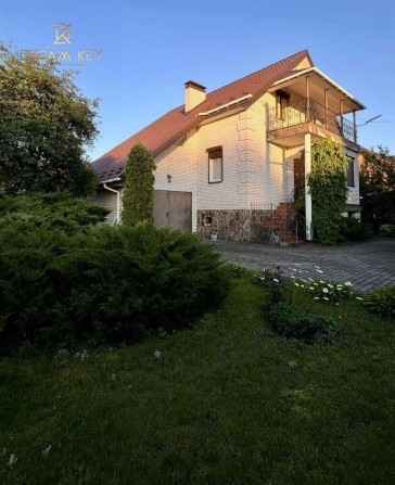 Продам Будинок для великої сімї, вільний, газ , гараж , 15соток в селі Гнідин - фото 1