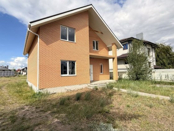 Продам будинок 225м2 з цегли в с. Вишеньки близь м. Київ | Золоче