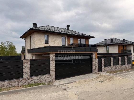 Будинок з навісом Ходосівка