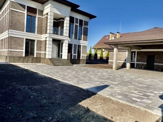 Срочно! Продам дом в КГ Zoloche (Золоче), Вишеньки. Вишенки