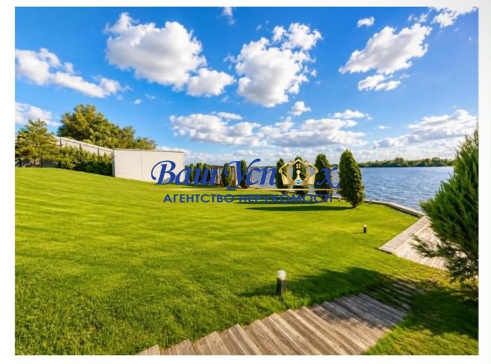 Продажа сучасного  будинка на первой линии Днепра. Осокорки . - фото 1