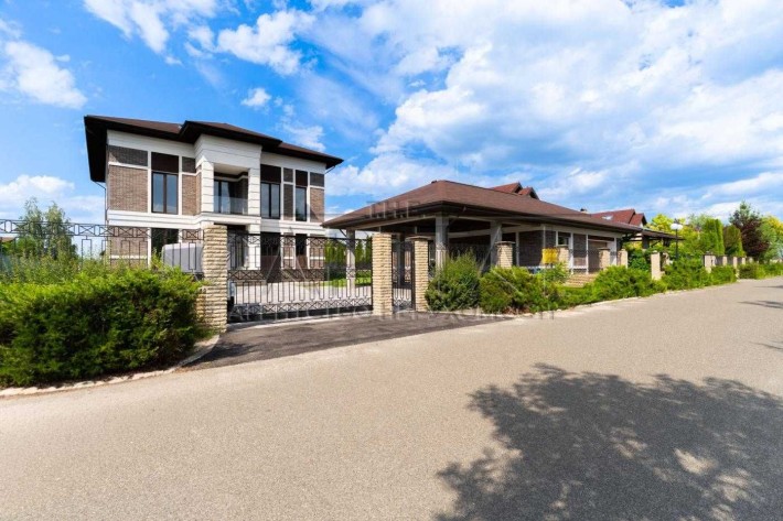 НАЙНИЖЧА ЦІНА!! Продаж будинку ЗОЛОЧЕ без ремонту ВИШЕНЬКИ 500+м2 - фото 1