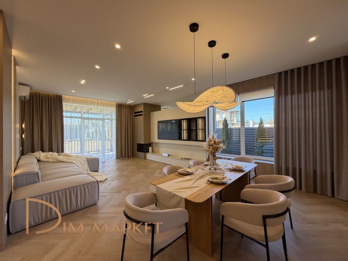 Дизайнерський будинок з ремонтом‼️270 м2-15 соток‼️Ходосівка - фото 1