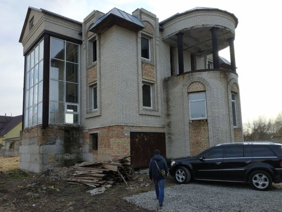 Осокорки будинок 465м2 земля 24 сот