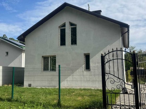 Продаж двоповерхового будинку Ворзель, 210м2; 8 соток. Ворзель