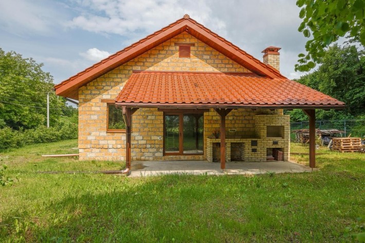 Будинок 153,2м2 під чистовий ремонт в с. Лісники - фото 1