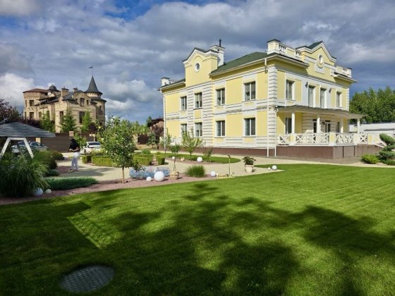 Продається котедж у Лісниках Городок «Хутір Ясний» Лесники