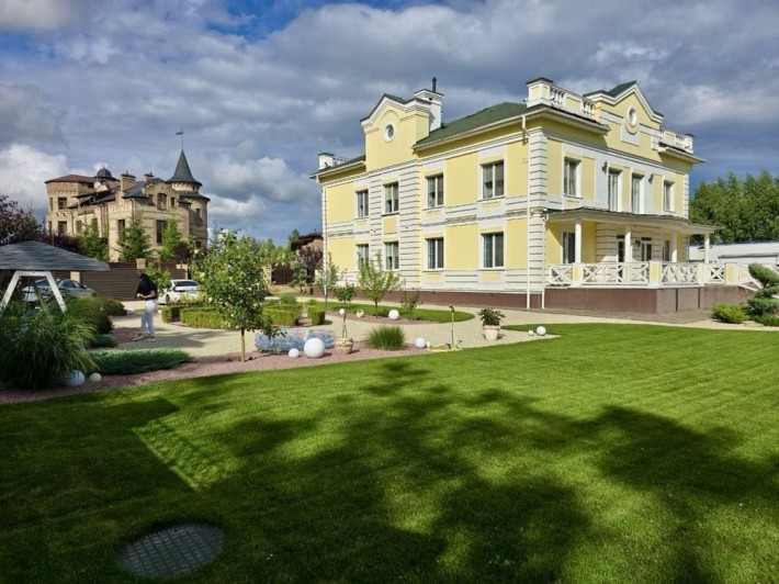 Продається котедж у Лісниках Городок «Хутір Ясний» - фото 1