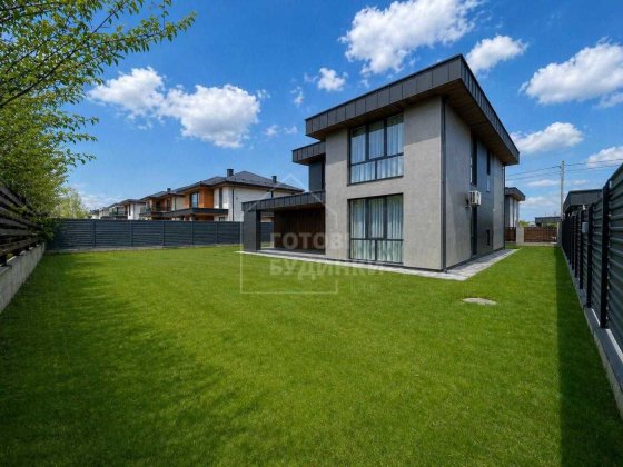 Стильний будинок в с.Ходосівка. Газ. Закрита територія Ходосівка