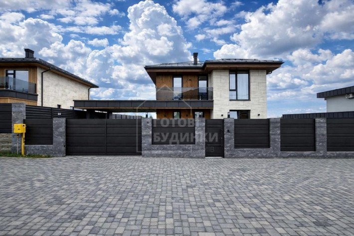 Газифікований будинок на закритій вулиці / Навіс на 2 авто / Ходосівка - фото 1