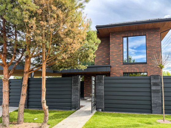 Будинок преміум-якості 170 м² | Газ | 5 соток | Готовий до ремонту Гореничі