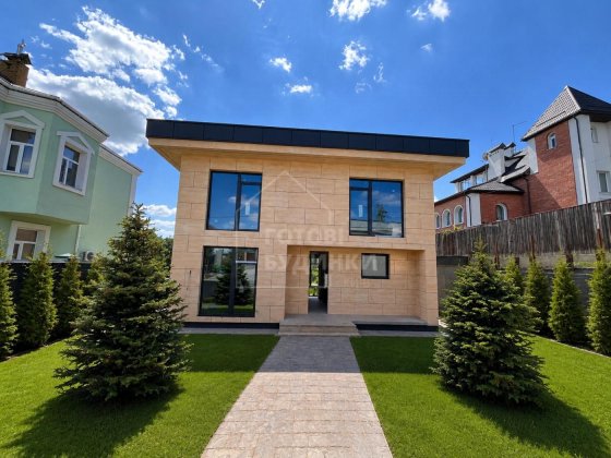 Сучасний будинок у стилі Hi-Tech в Лісниках Лесники
