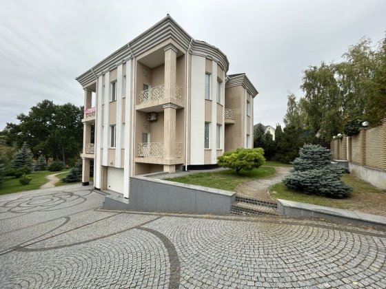 Без % Продаж елітного будинку  Лісники  з власним басейном і банею Лесники