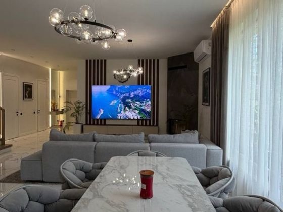 Сучасний будинок 200 м² у сосновому лісі | Дизайнерський ремонт | Повна автономність | Новообухівськ Ходосівка