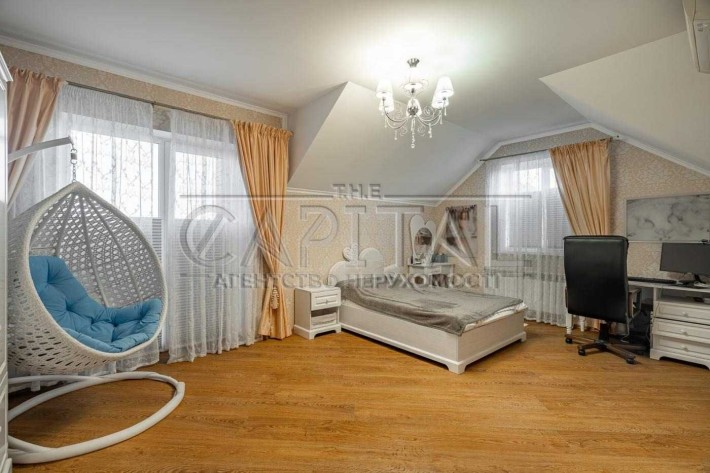 Продаж / Будинок / 322 м2 / Гореничі / вул. Академічна - фото 1