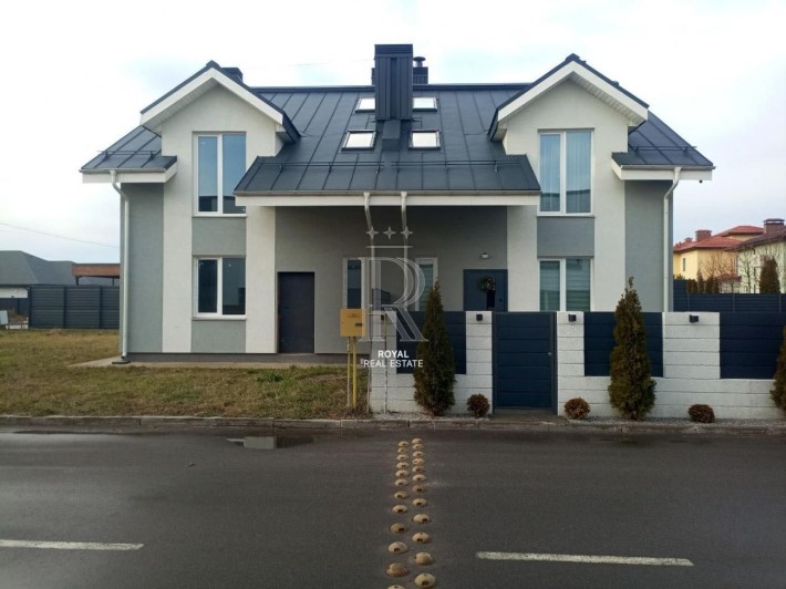 Продам ДУПЛЕКС! КМ "Balaton". Миколи Міхновського вул.,1. 4 СОТКИ! ГАЗ! - фото 1