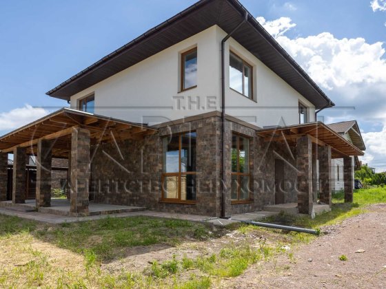 Продаж будинку 184 м2  в с.Нові Петрівці, Вишгород. Газ, завершений ремонт Нові Петрівці