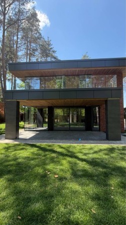 Цегляний будинок з басейном та підвалом! Без комісії - фото 1