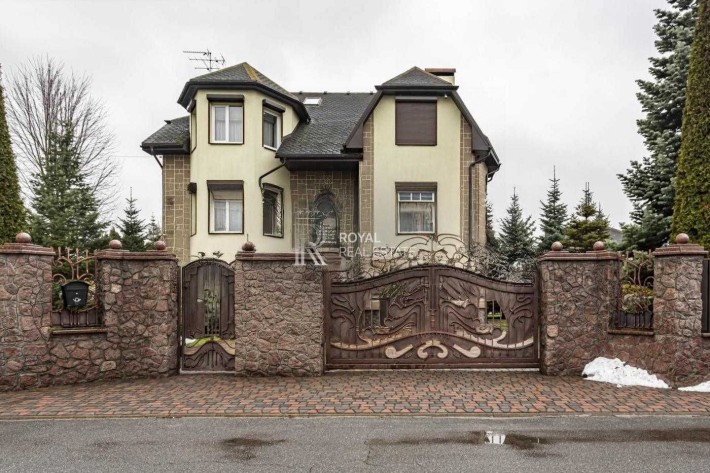 Продаж Будинок 574 м² 7 Кімнат 17 Соток Стоянка Києво-Святошинський Р-н Басейн Сауна Гараж Ландшафт  - фото 1