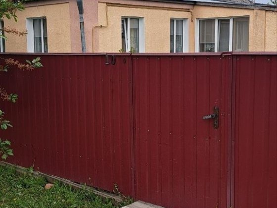 Продам власний будинок у м. Яготин,у спокійному затишному місці. Яготин