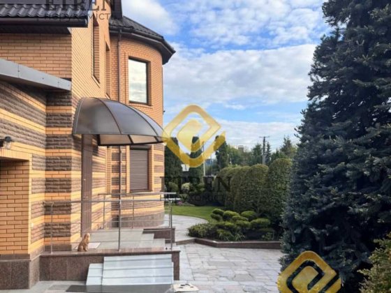 Продаж. БЕЗ% Будинок с Стоянка з меблями та технікою Стоянка