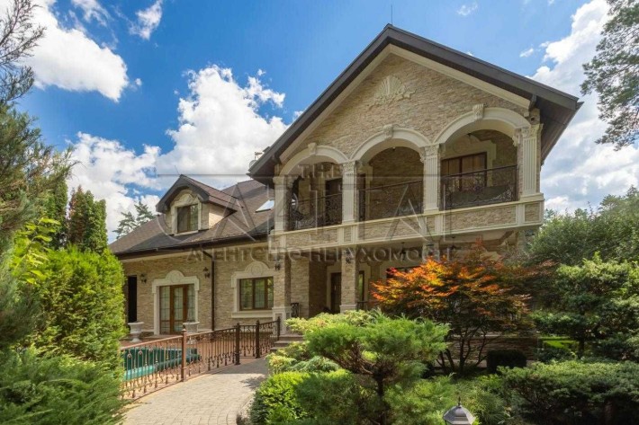 Продаж VIP будинку серед сосен у Стоянці/Басейн/Автономний/Закритий КГ - фото 1