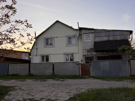 Будинок. Баня. Озеро. Бородянка