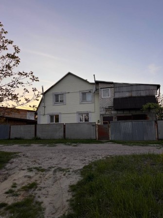 Будинок. Баня. Озеро. - фото 1