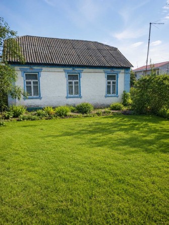 Продам 3-кім Будинок в Центрі смт. Немішаєве 12 соток. ГАЗ / Вода. Варшавська траса. 25км від Києва/ - фото 1