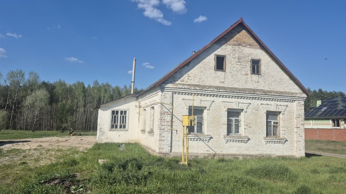 Бабинці-продам цегляний будинок біля лісу  з ділянкою 5 сот! - фото 1